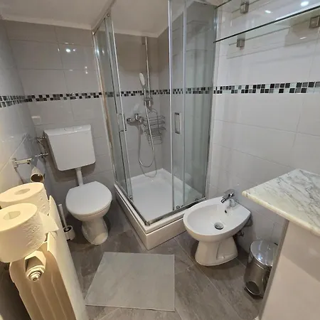 House Lorenco, Villa