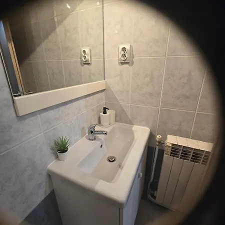 House Lorenco, *