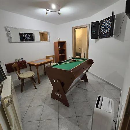 House Lorenco, * Selce