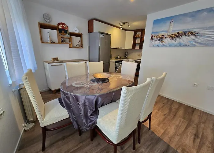 House Lorenco,