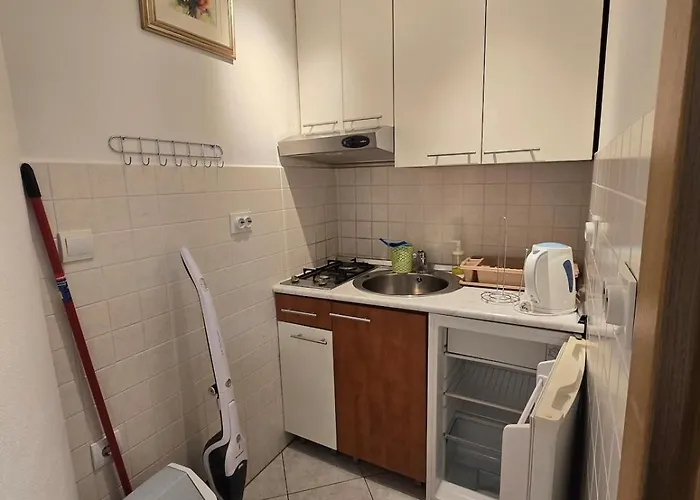 House Lorenco, *