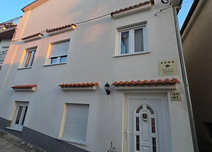 House Lorenco, Villa